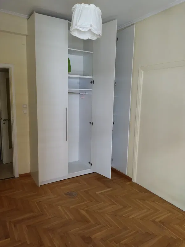 67 m² Renovated Two-Bedroom Apartment for Sale in Neos Kosmos, Athens Center — photo 5