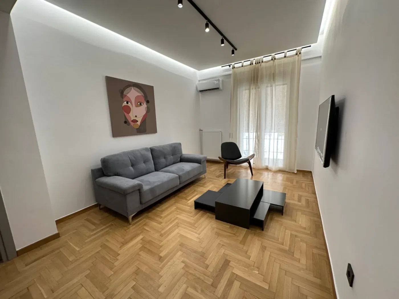 65 m² Two-Bedroom Renovated Apartment for Sale in Center Athens, Athens Center