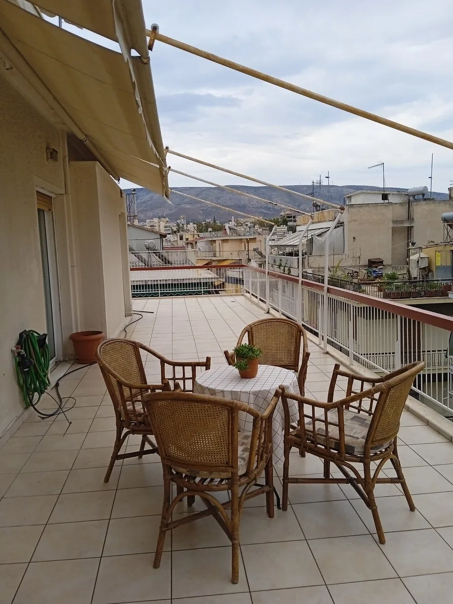 95 m² Two-Bedroom Apartment for Sale in Neos Kosmos, Athens Center