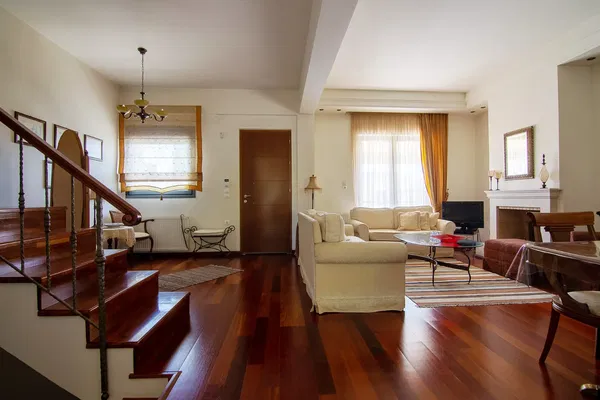 175 m² Villa with Four Bedrooms for Sale in Heraklion — photo 3