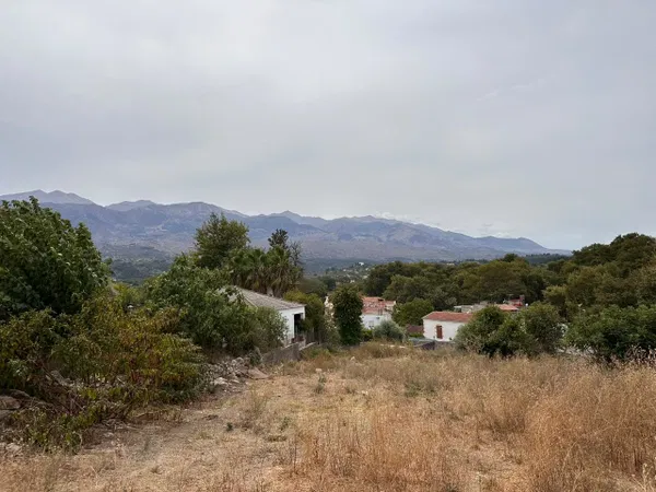 1,200 m² Plot for Sale in Vryses, Apokoronas