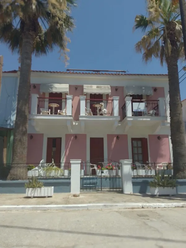 Building for Sale in Lesvos, Eastern Aegean — photo 2