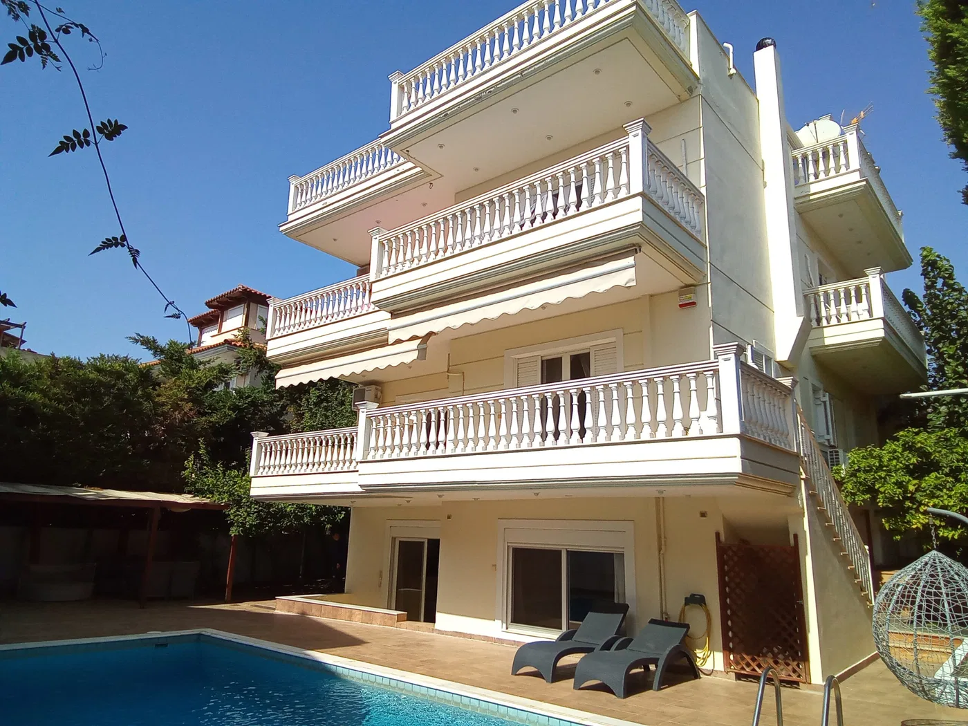 Seven-Bedroom Apartment for Sale in Vari - Varkiza, Athens Southern suburbs