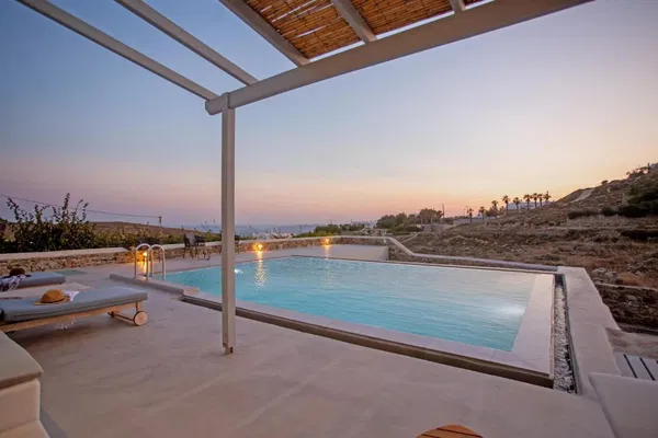 330 m² Hotel for Sale in Mykonos, Cyclades — photo 3