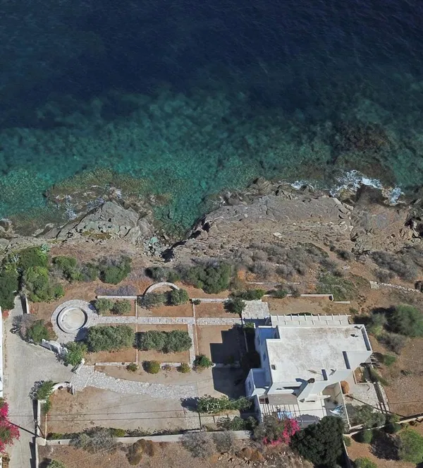 Sea-View Four-Bedroom Villa for Sale in Syros, Cyclades — photo 2