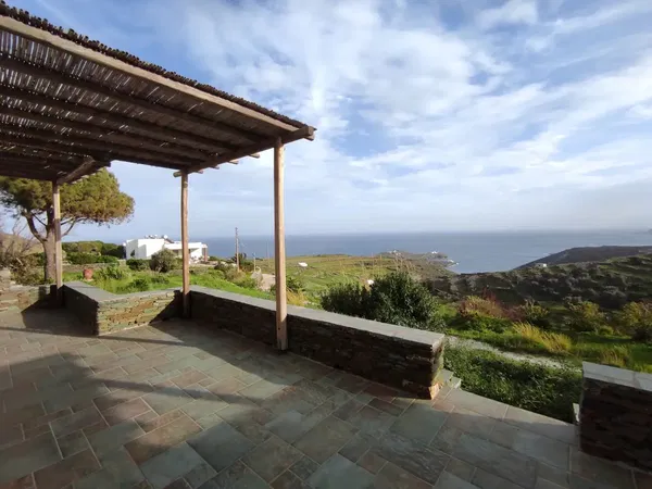 Sea-View Two-Bedroom Villa for Sale in Sifnos, Cyclades — photo 3