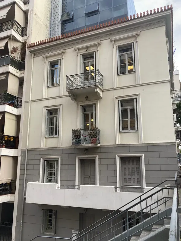 Renovated Apartment for Sale in Piraeus, Piraeus Suburbs — photo 2