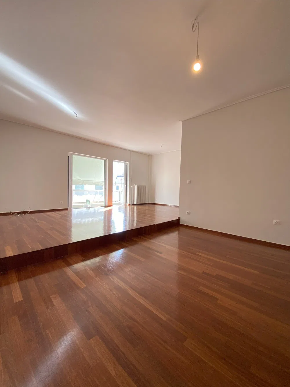 Renovated 109 m² Apartment with Two Bedrooms for Sale in Kypseli, Athens Center