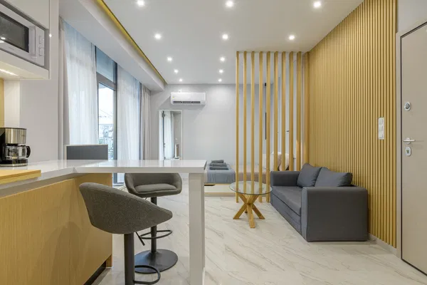 Renovated 40 m² Penthouse with One Bedrooms for Sale in Argyroupoli Athens, Athens Southern suburbs — photo 5