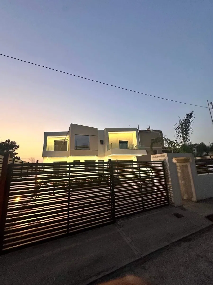 Three-Bedroom Villa for Sale in Anthousa, Athens Eastern Suburbs