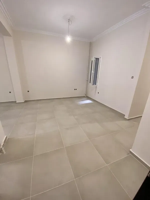 76 m² Renovated One-Bedroom Apartment for Sale in Exarchia - Neapoli, Athens Center — photo 4