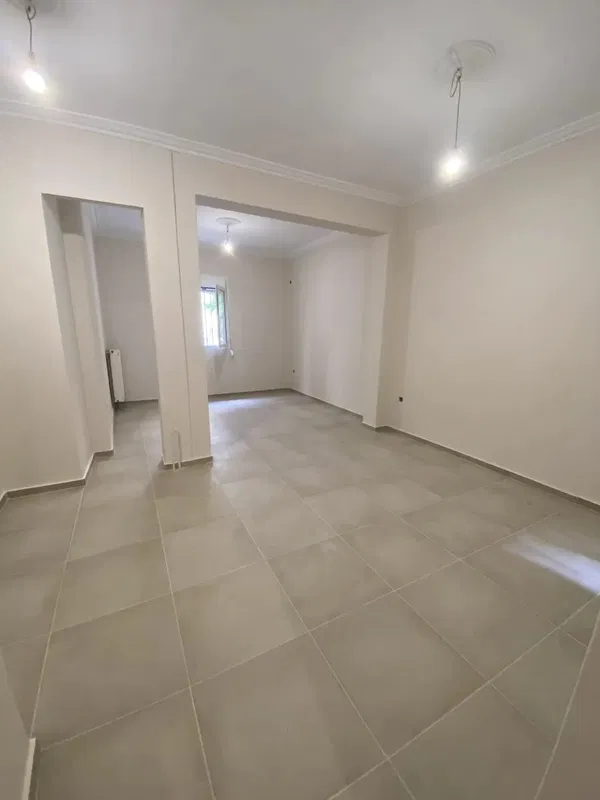 75 m² Renovated One-Bedroom Apartment for Sale in Exarchia - Neapoli, Athens Center — photo 2