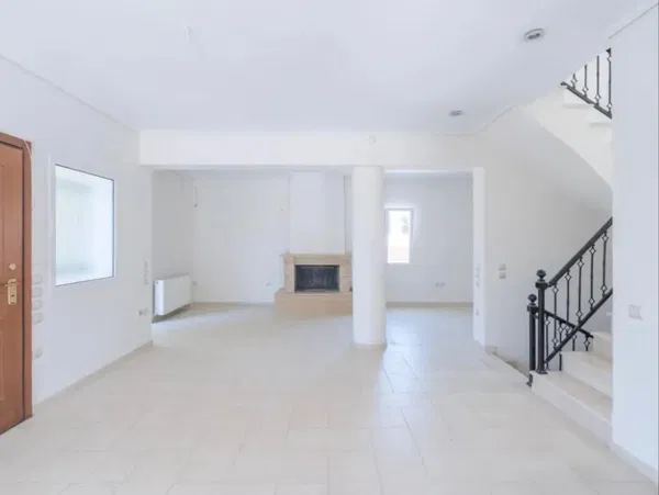 350 m² Three-Bedroom Villa for Sale in Penteli, Athens Northern suburbs — photo 4