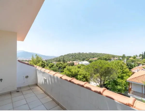 350 m² Three-Bedroom Villa for Sale in Penteli, Athens Northern suburbs — photo 2