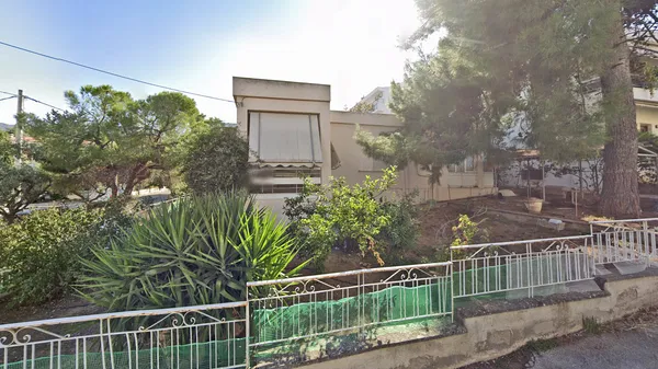110 m² Villa with Three Bedrooms for Sale in Papagou, Athens Northern suburbs — photo 3