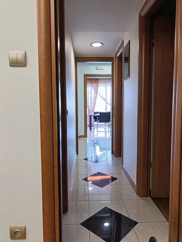 86 m² Renovated Two-Bedroom Apartment for Sale in Center Athens, Athens Center — photo 4