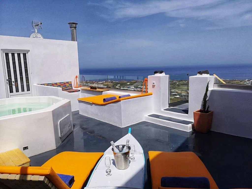 Renovated Hotel for Sale in Santorini, Cyclades