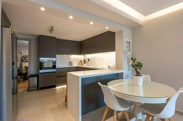 Renovated Three-Bedroom Apartment for Sale in Nea Smyrni, Athens Southern suburbs — photo 4