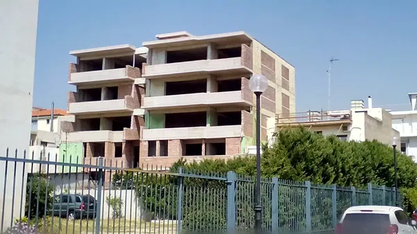 1270 m² Building for Sale in Aspropyrgos, Athens Western Suburbs — photo 3