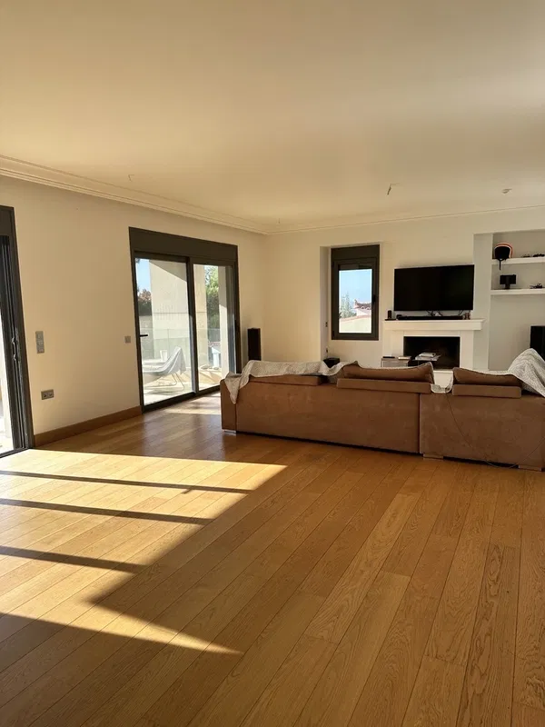 170 m² Three-Bedroom Apartment for Sale in Kifisia, Athens Northern suburbs — photo 3