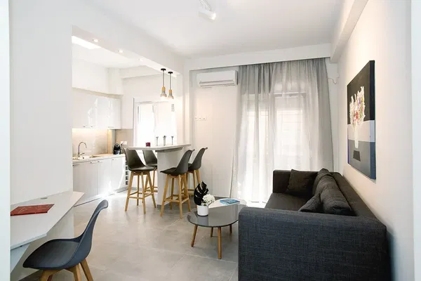 One-Bedroom Renovated Apartment for Sale in Pangrati, Athens Center — photo 3