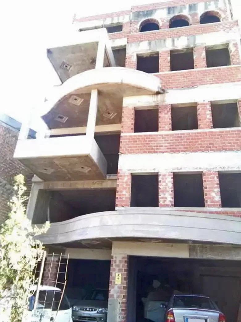 750 m² Building for Sale in Piraeus, Piraeus Suburbs