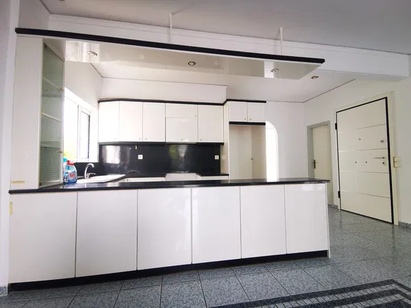 325 m² Renovated Building for Sale in Kifisia, Athens Northern suburbs — photo 4
