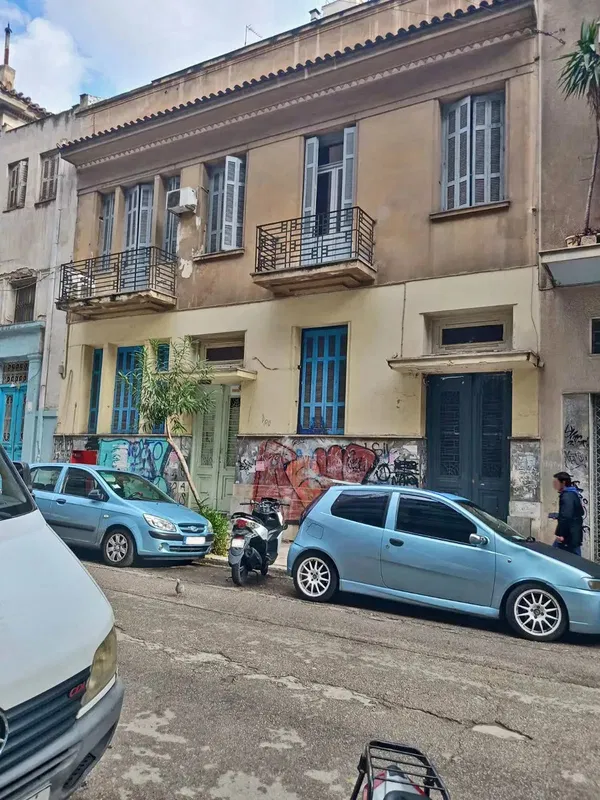 400 m² Villa for Sale in Center Athens, Athens Center