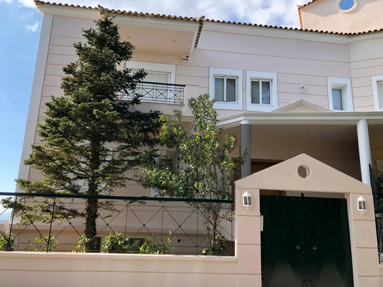 626 m² Five-Bedroom Villa for Sale in Kifisia, Athens Northern suburbs