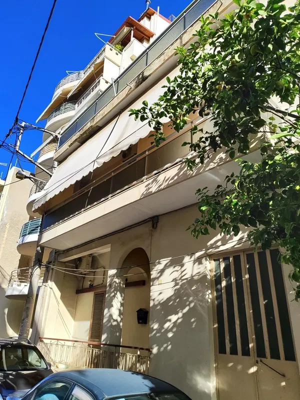 220 m² Building for Sale in Nikaia, Piraeus
