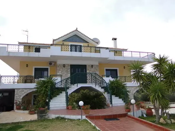 Five-Bedroom Villa for Sale in Rafina, Rafina - Pikermi — photo 2
