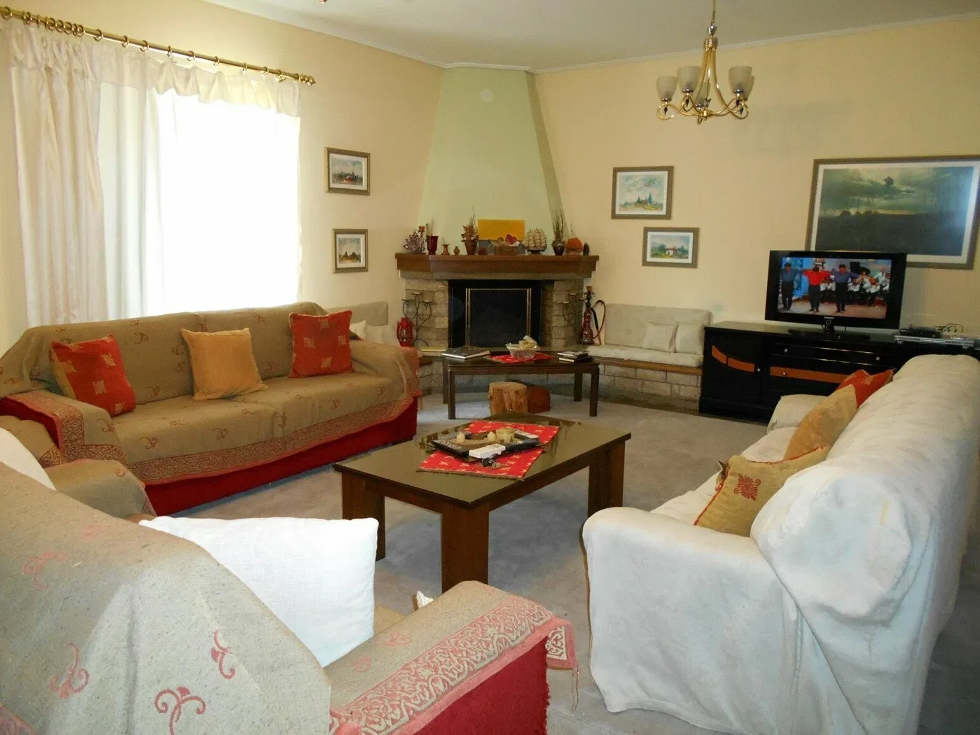 173 m² Three-Bedroom Apartment for Sale in Petroupoli, Athens Western Suburbs