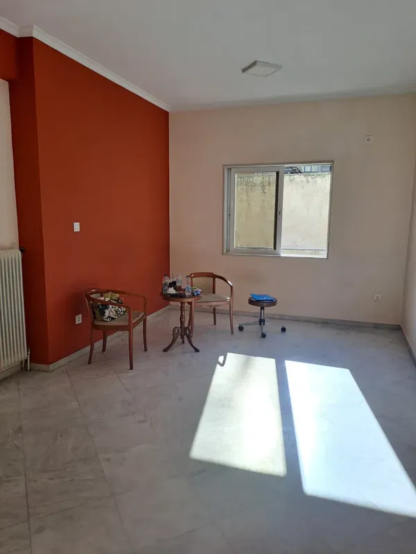 95 m² Renovated Two-Bedroom Apartment for Sale in Piraeus, Piraeus Suburbs — photo 3