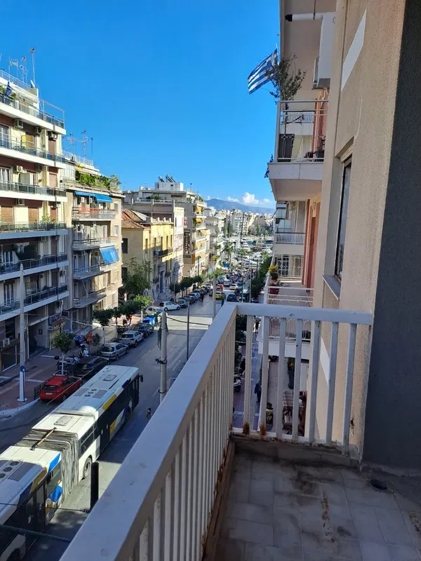 95 m² Renovated Two-Bedroom Apartment for Sale in Piraeus, Piraeus Suburbs — photo 4