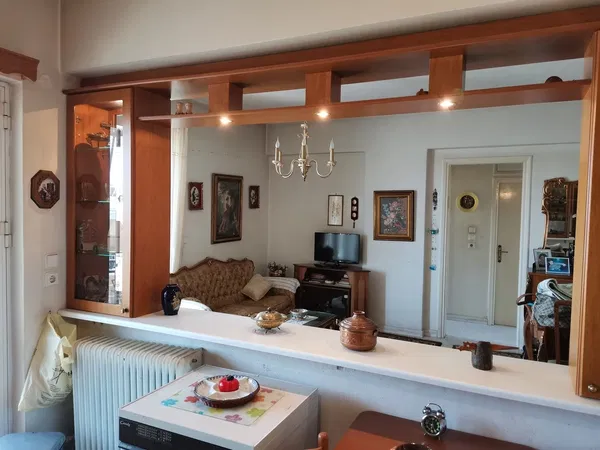 75 m² Two-Bedroom Apartment for Sale in Petroupoli, Athens Western Suburbs — photo 4