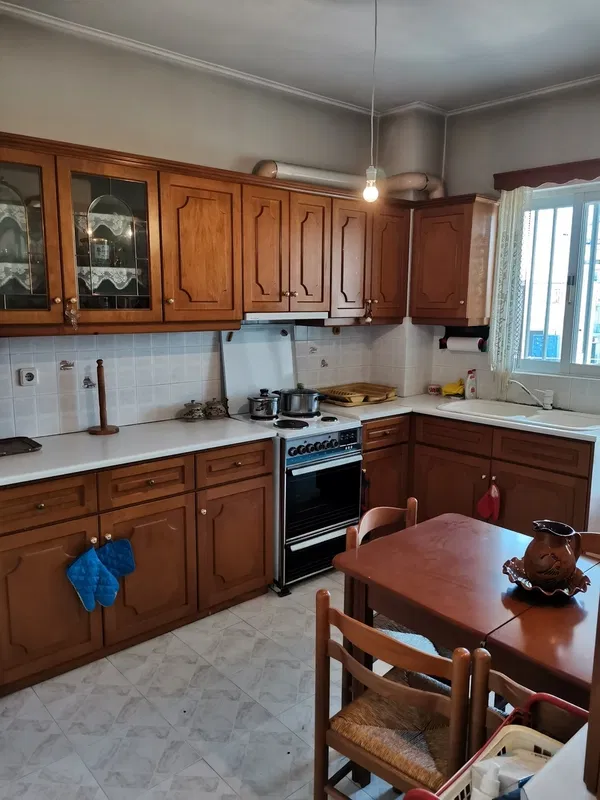 75 m² Two-Bedroom Apartment for Sale in Petroupoli, Athens Western Suburbs — photo 5