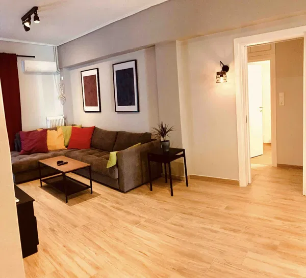 Renovated Two-Bedroom Apartment for Sale in Vyronas, Athens Eastern Suburbs — photo 2