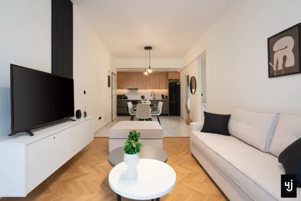 76 m² Two-Bedroom Renovated Apartment for Sale in Neos Kosmos, Athens Center — photo 3