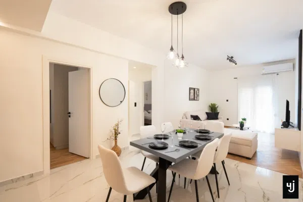 76 m² Two-Bedroom Renovated Apartment for Sale in Neos Kosmos, Athens Center — photo 2