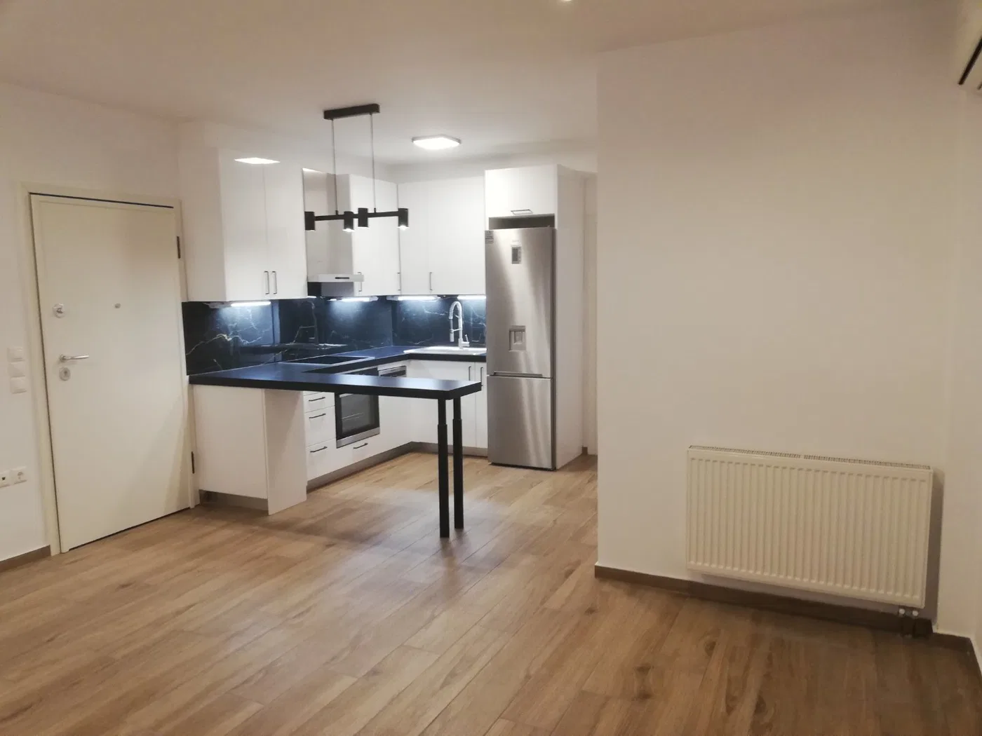 Renovated 60 m² Apartment with One Bedrooms for Sale in Tavros, Athens Southern suburbs