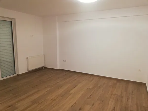 Renovated 60 m² Apartment with One Bedrooms for Sale in Tavros, Athens Southern suburbs — photo 4