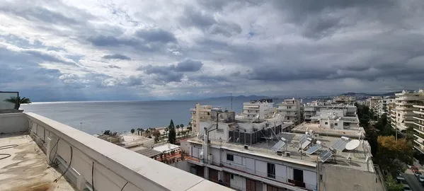 Sea View 210 m² Apartment with Four Bedrooms for Sale in Palaio Faliro, Athens Southern suburbs — photo 2