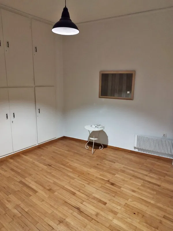 Three-Bedroom Renovated Apartment for Sale in Center Athens, Athens Center — photo 3