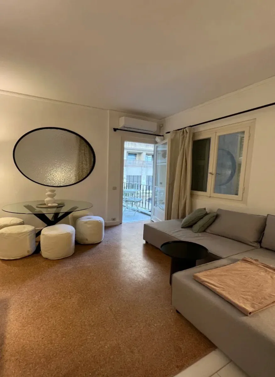 38 m² One-Bedroom Renovated Apartment for Sale in Center Athens, Athens Center