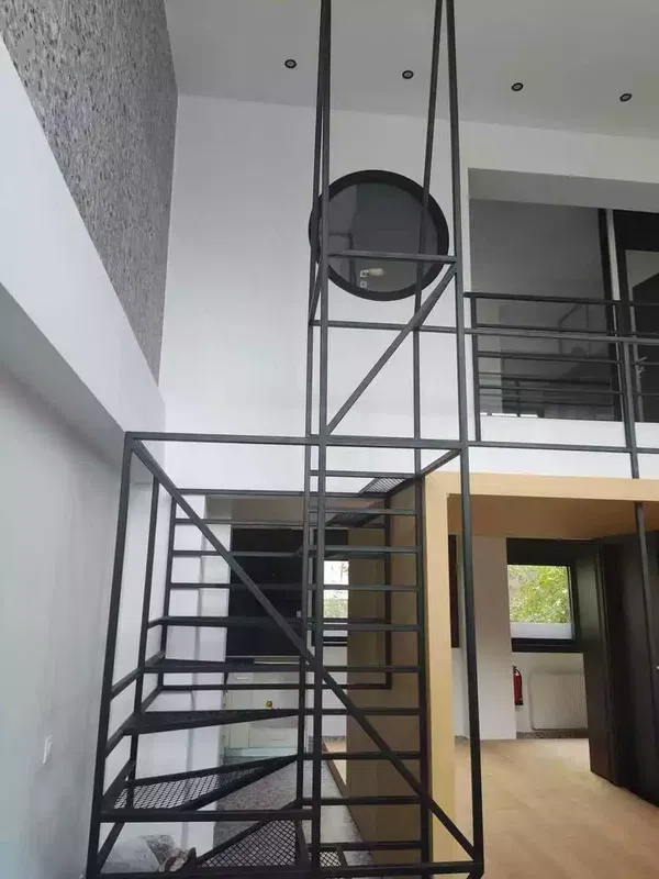 86 m² Renovated Two-Bedroom Apartment for Sale in Kallithea, Athens Southern suburbs — photo 2