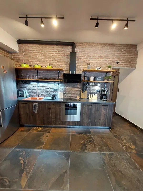 68 m² Renovated Two-Bedroom Apartment for Sale in Center Athens, Athens Center — photo 5
