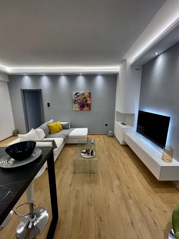 One-Bedroom Renovated Apartment for Sale in Exarchia - Neapoli, Athens Center — photo 3