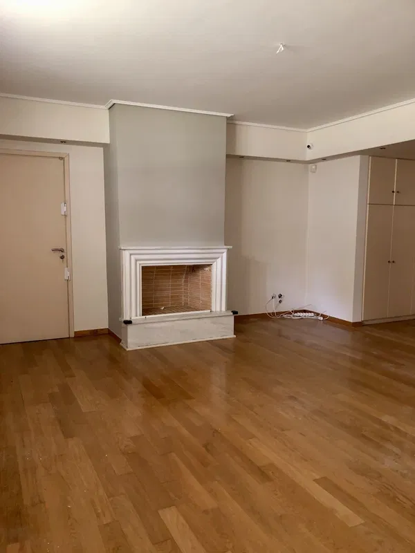 298 m² Villa with Four Bedrooms for Sale in Nea Erythraia, Athens Northern suburbs — photo 5