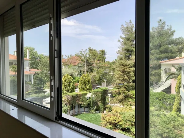 298 m² Villa with Four Bedrooms for Sale in Nea Erythraia, Athens Northern suburbs — photo 4