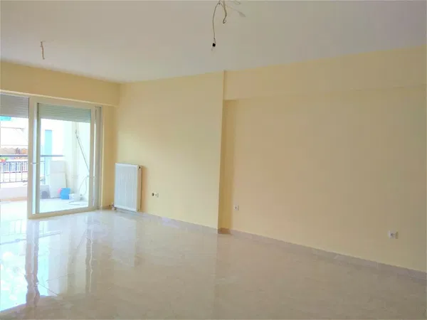 83 m² Renovated Two-Bedroom Apartment for Sale in Center Athens, Athens Center — photo 2